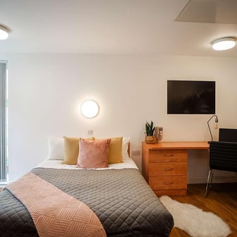 Platinum Plus Studio