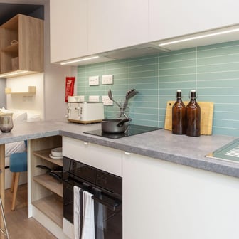 Studio Plus - Image 2