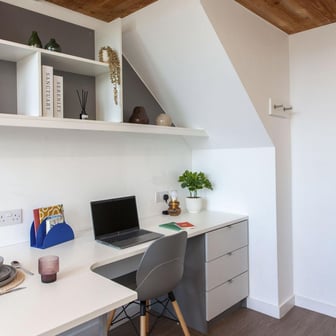 Deluxe Studio - Image 5