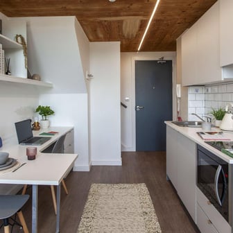 2 Bed Loft Apartment - Image 1