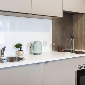 Studio Apartment - Image 5