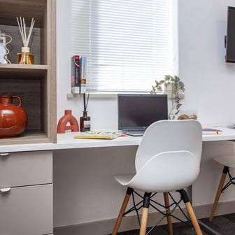 Studio Apartment - Image 4