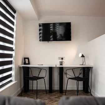 1 Bed - Edition IV - Image 4