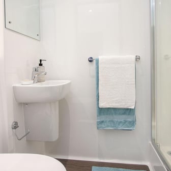 Luxury Studio - Sea View - Image 4