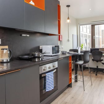 Premium Plus Studio - Image 3