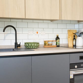 Deluxe Studio - Image 5