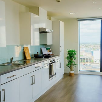 Gold En Suite (High Floors) - Image 10