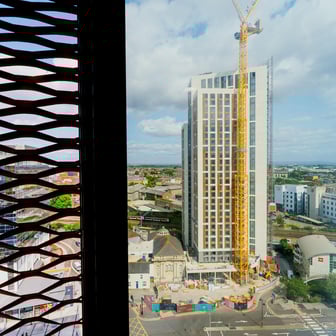 Gold En Suite (Mid Floors) - Image 4