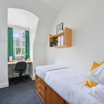 Bronze Ensuite (High Fl) - Image 2