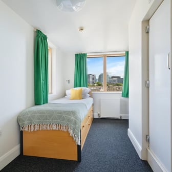 Gold Ensuite (High Fl) - Image 4