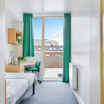 Gold Ensuite (Low Fl) - Image 4