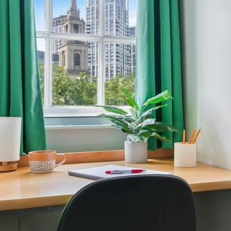 Silver Ensuite (High Fl) - Image 4