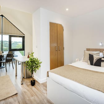 Premium Studio - Image 1