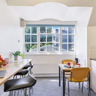 Silver Twin Room - Image 10