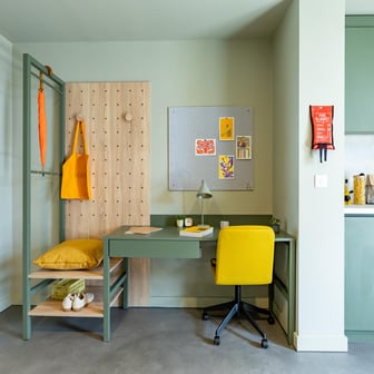 Premium Sky View Studio - Image 3