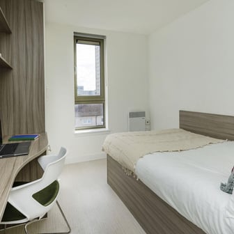 Platinum Two Bed Apartment - Image 3