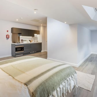 Sky Light Plus Studio - Image 4