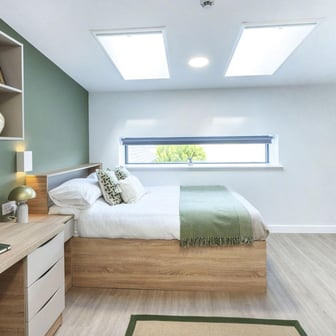 Top Floor Classic Studio - Image 2