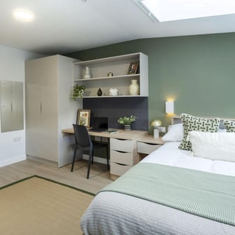 Top Floor Classic Studio - Image 1