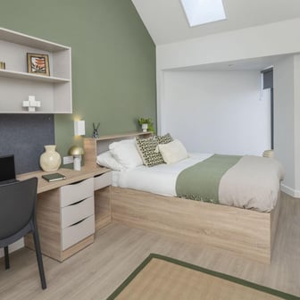 Classic Studio - Image 1