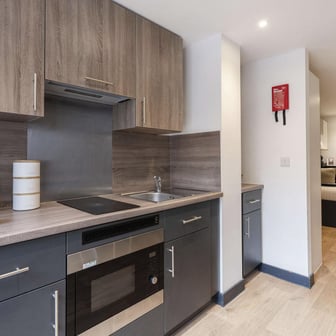 Premium Studio - Image 2