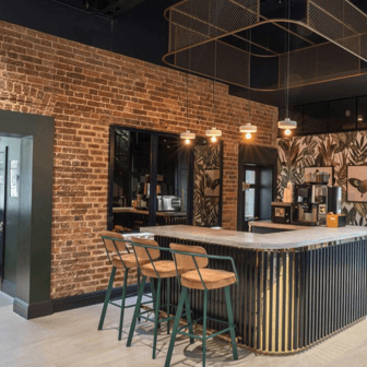 Luxury Adaptable Studio (Double Occupancy Only) - Image 7