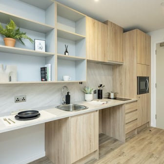 Superior Adaptable Studio Floors 1-5 - Image 6