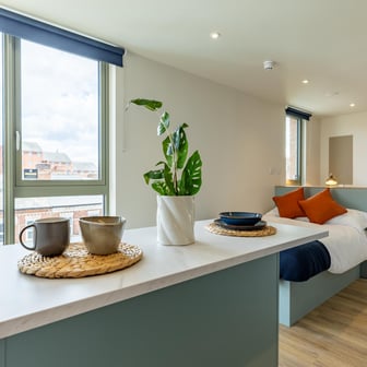 Platinum Plus Studio - Image 1