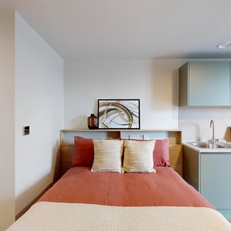 Premium Studio - Image 1