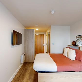 Premium Plus Studio - Image 5