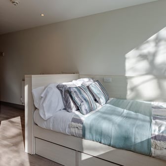 Top Floor Classic Studio - Image 2