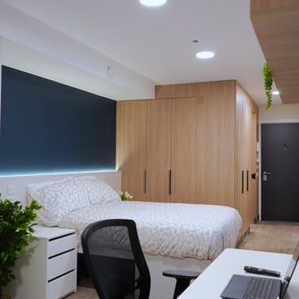 Luxury Plus - Image 4