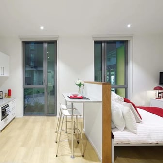 Deluxe Premium Studio - Image 3