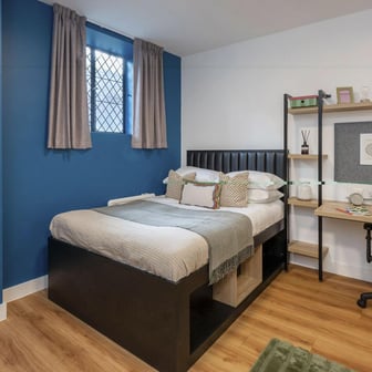 Premium Studio - Image 2