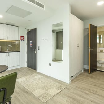 Premium Studio - Image 1