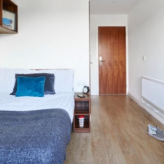 Classic Plus Ensuite - Image 6