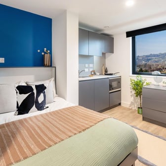 Premium Studio - Image 1