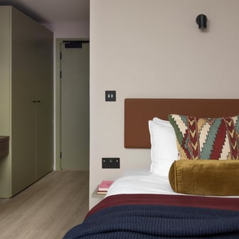 Classic Studio - Image 2