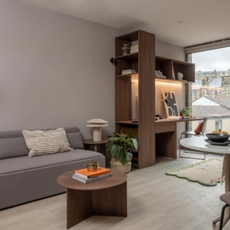 Deluxe Studio - Image 2