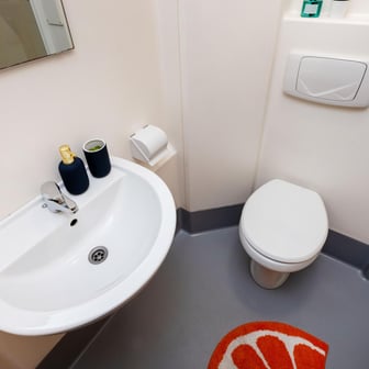 Premium Ensuite - Image 3