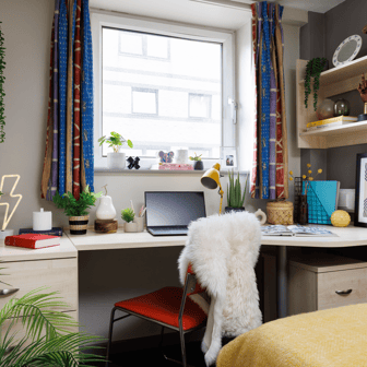 Classic Ensuite - Image 2