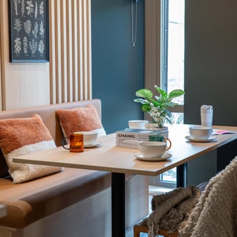 Premium Ensuite, Top Floor - Image 4