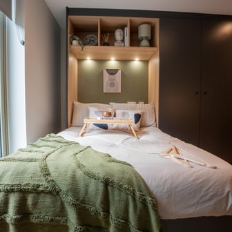 Classic Studio Plus, Standard Floors - Image 2