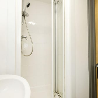 Premium Ensuite - Image 4