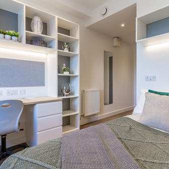 4 Bed Classic Ensuite - Image 1