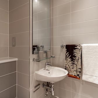 4 Bed Classic Ensuite - Image 5