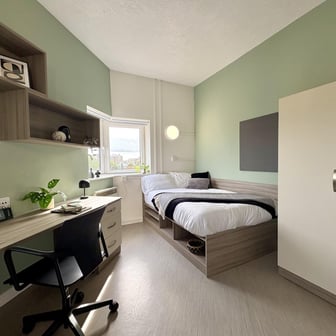 Premium Studio - Image 1