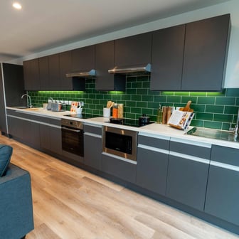 Bronze Plus En Suite - Image 8