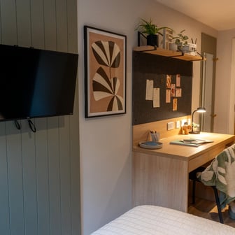 Premium Ensuite, Standard Floors - Image 7