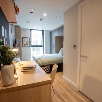 Classic Ensuite, Standard Floors - Image 1